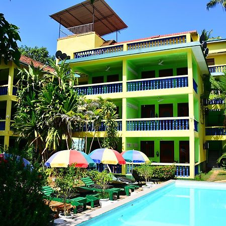 Jungle Holiday Home Hikkaduwa Bagian luar foto