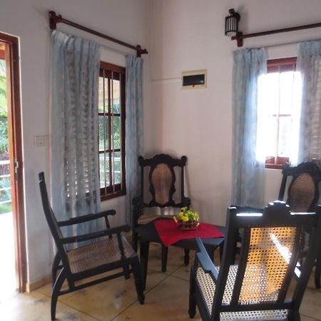 Jungle Holiday Home Hikkaduwa Bagian luar foto